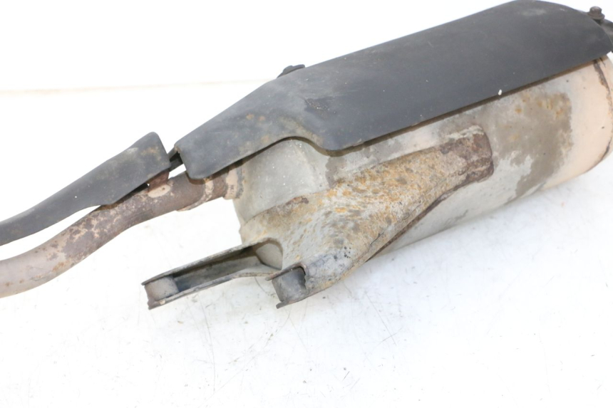 photo de EXHAUST PIPE HONDA SCV LEAD 100 (2003 - 2007) - Distinctive features