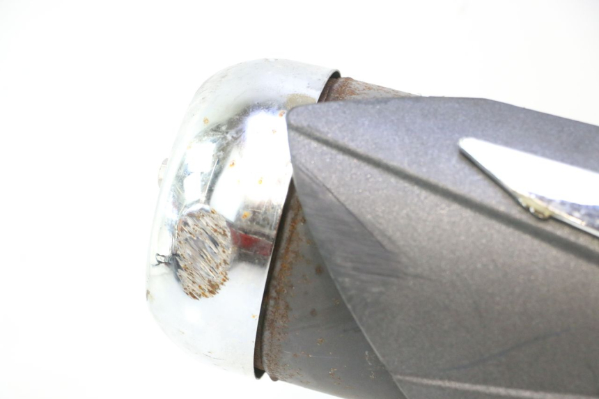 photo de EXHAUST RAZZO STEED 125 (2012 - 2018) - Zoom on usage condition