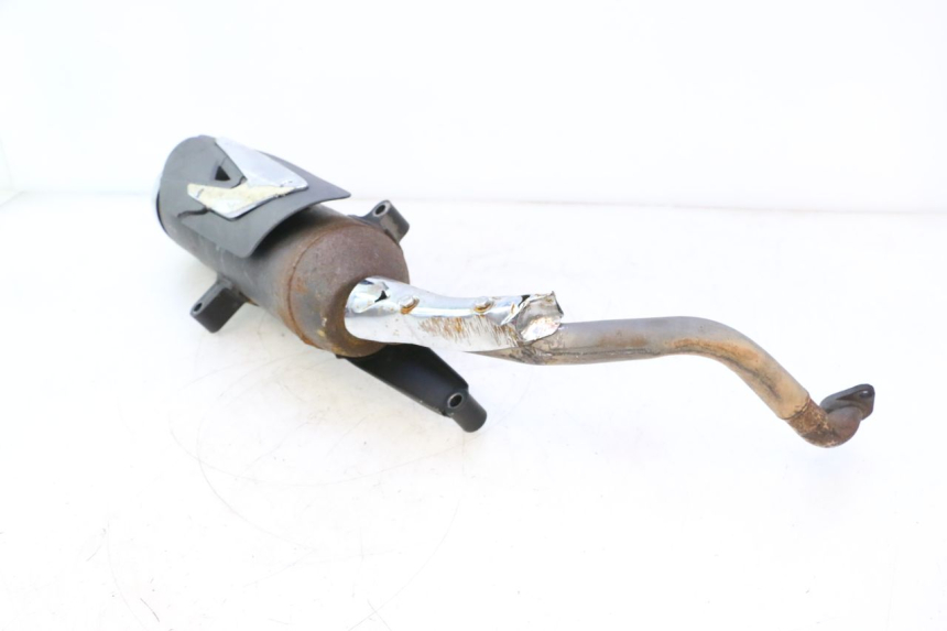 photo de EXHAUST RAZZO STEED 125 (2012 - 2018) - Technical close-up