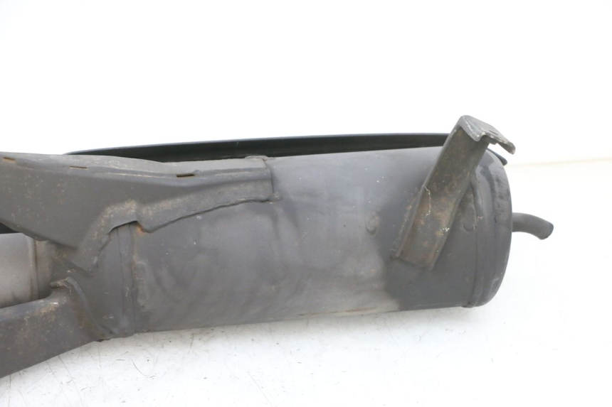 photo de EXHAUST PEUGEOT TWEET PRO EFI 4T 50 (2021 - 2022) - Technical close-up