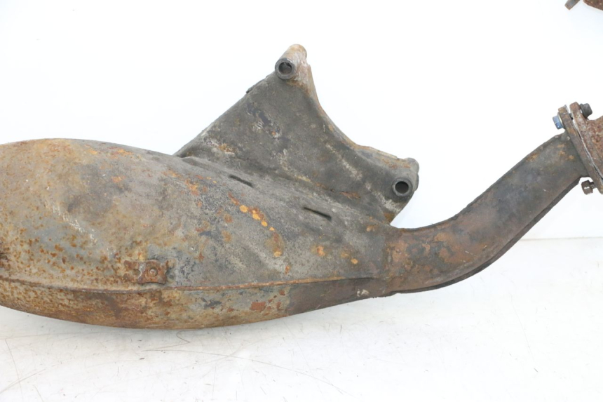 photo de EXHAUST PIAGGIO TYPHOON 50 (2000 - 2009) - Zoom on usage condition