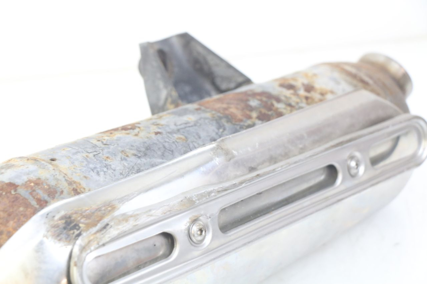 photo de EXHAUST PIPE SUZUKI UH BURGMAN 125 (2002 - 2006) - Zoom on usage condition