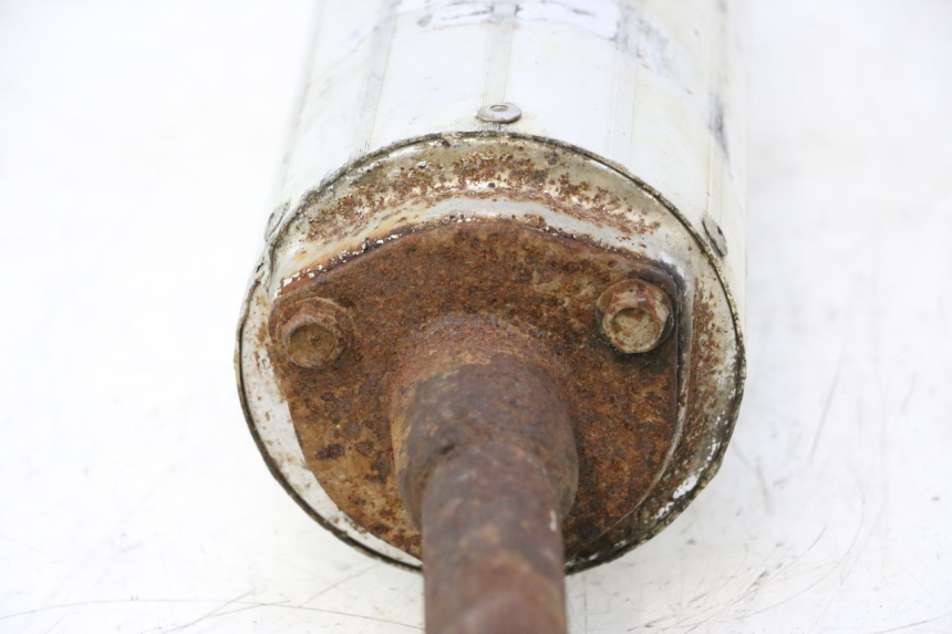 photo de EXHAUST PIPE PEUGEOT V-CLIC VCLIC 50 (2007 - 2013) - Surface and material condition