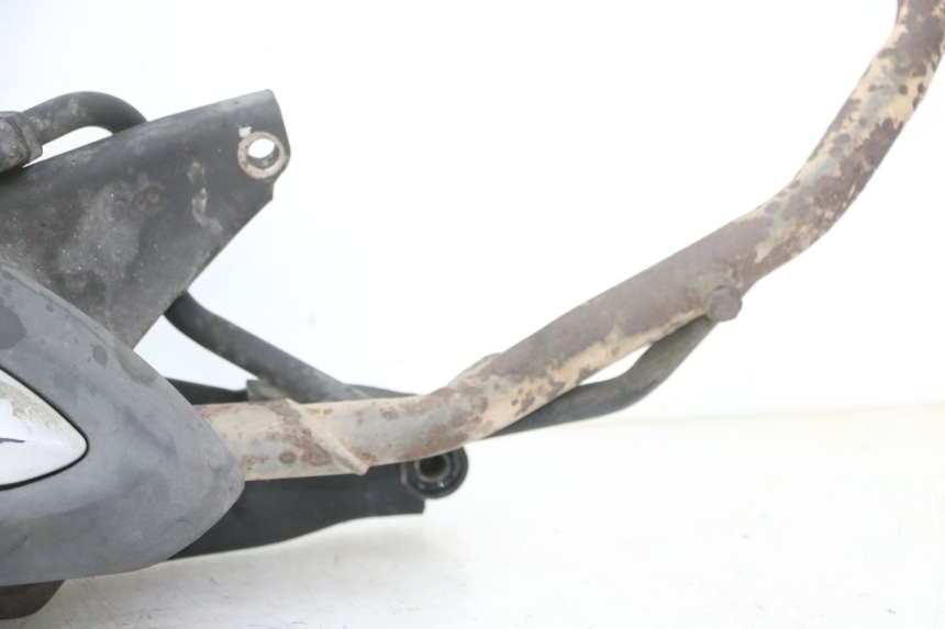 photo de EXHAUST PIPE PEUGEOT VIVACITY NEW 4T 50 (2008 - 2017) - Detailed visual inspection