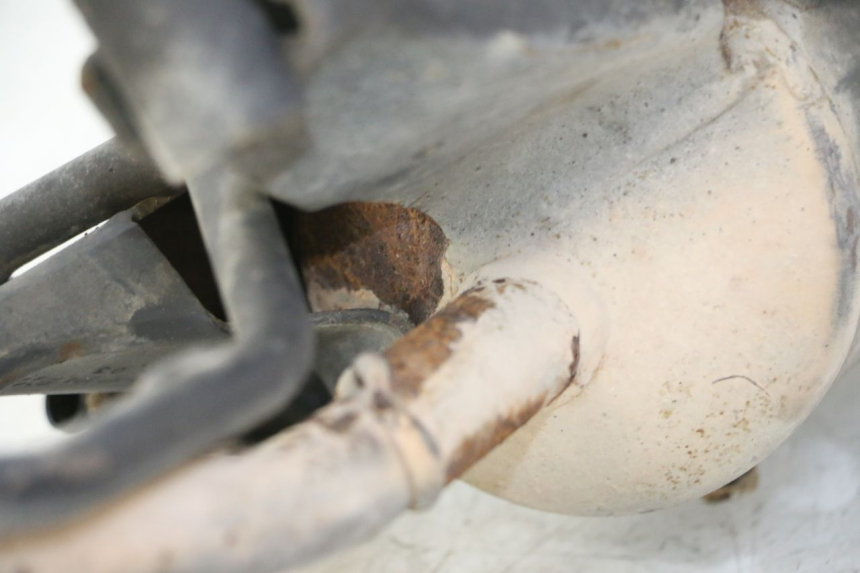 photo de EXHAUST PIPE PEUGEOT VIVACITY NEW 4T 50 (2008 - 2017) - Alternative perspective