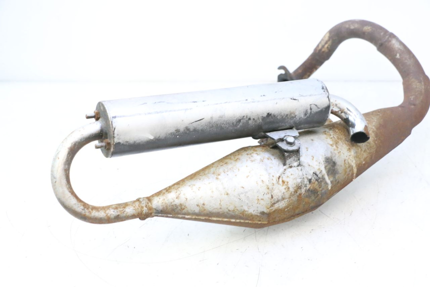 photo de EXHAUST PIPE PEUGEOT VIVACITY 50 (1998 - 2003) - Focus on structure