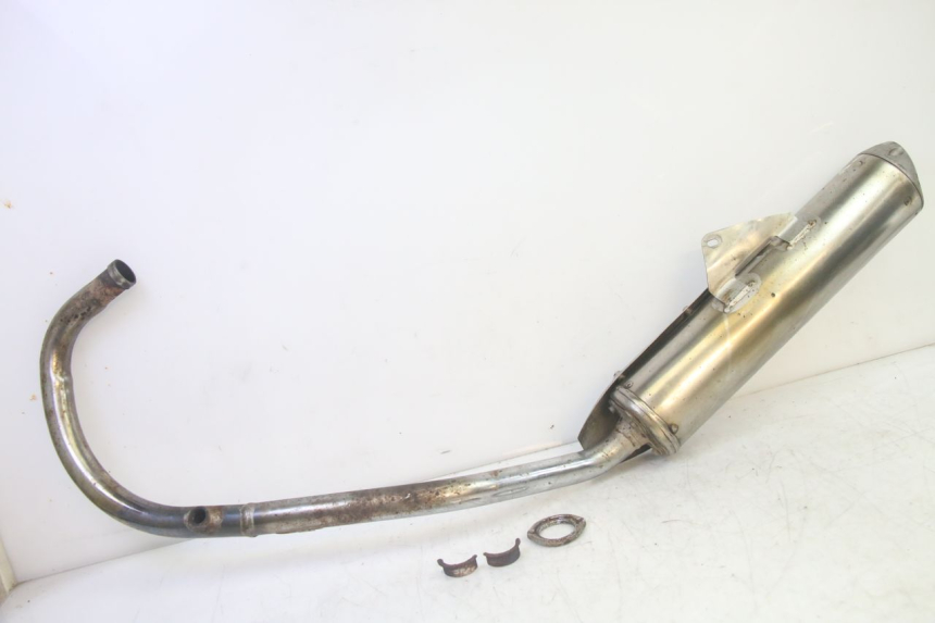 photo de EXHAUST PIPE DAELIM VJ ROADWIN FI 125 (2008 - 2017) - Distinctive features