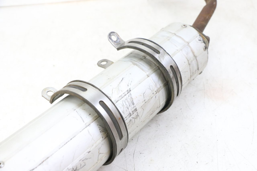 photo de EXHAUST PIPE VONROAD YIBEN 125 (2006 - 2010) - Additional view of the item