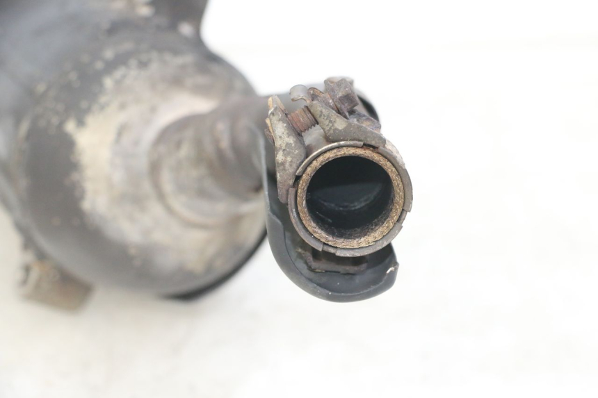 photo de EXHAUST PIPE YAMAHA X-MAX XMAX 125 (2010 - 2013) - Zoom on usage condition