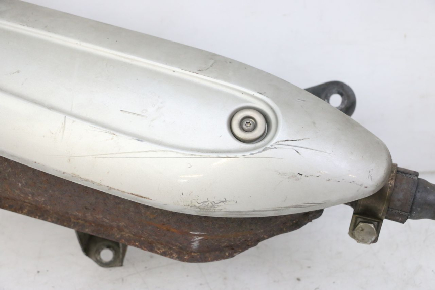 photo de EXHAUST PIPE PIAGGIO X9 EVOLUTION 125 (2003 - 2007) - Zoom on usage condition
