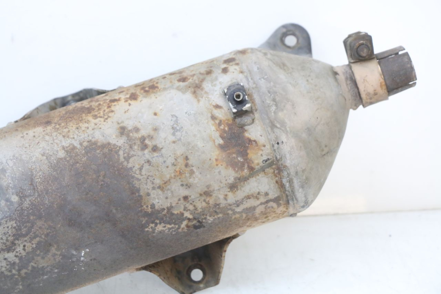 photo de EXHAUST PIPE PIAGGIO XEVO - X EVO 125 (2007 - 2017) - Technical close-up