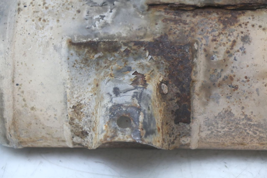 photo de EXHAUST PIPE PIAGGIO XEVO - X EVO 125 (2007 - 2017) - Surface and material condition