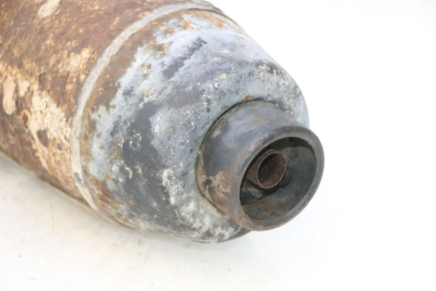 photo de EXHAUST PIPE YAMAHA YP MAJESTY 125 (2002 - 2006) - Fixing points details