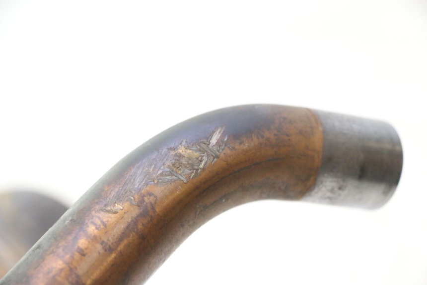 photo de EXHAUST PIPE YAMAHA YP MAJESTY 125 (2002 - 2006) - Detailed visual inspection