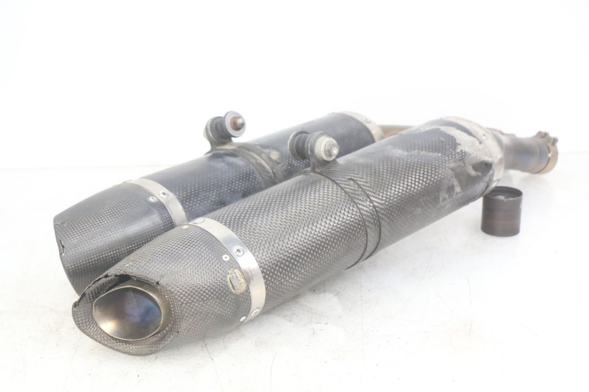 photo de EXHAUST PIPE YAMAHA YZF R1 1000 (2007 - 2008) - Distinctive features