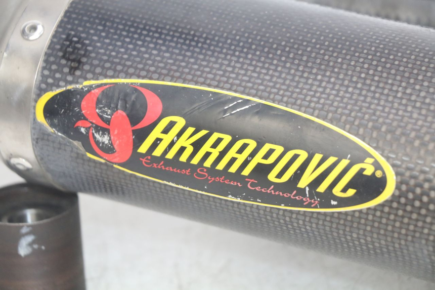 photo de EXHAUST PIPE YAMAHA YZF R1 1000 (2007 - 2008) - High-resolution close-up