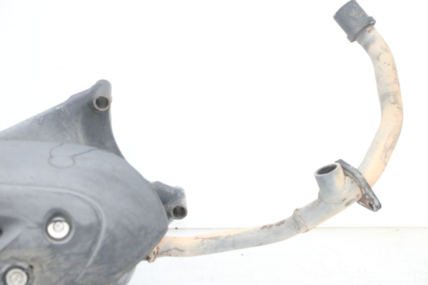 photo de EXHAUST PIPE PIAGGIO ZIP 4T 50 (2018 - 2020) - Detailed visual inspection