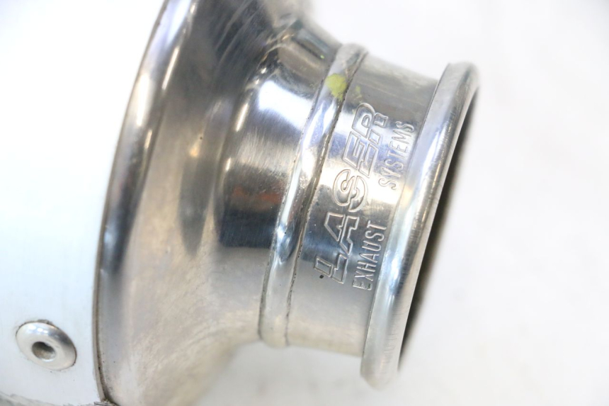 photo de EXHAUST PIPE KAWASAKI ZZR 600 (1995 - 2004) - Fixing points details