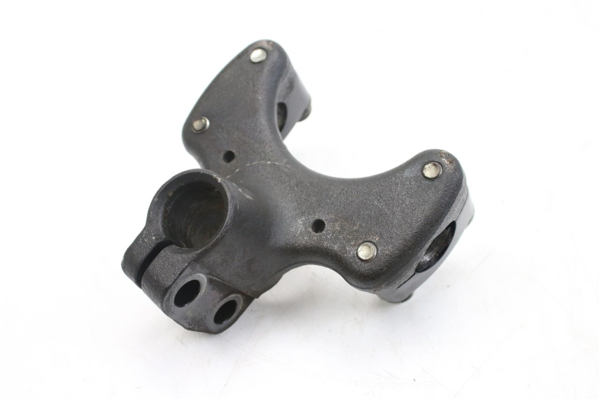 photo de HANDLEBAR RISER SUZUKI AN BURGMAN 400 (2006 - 2010) - Component detail