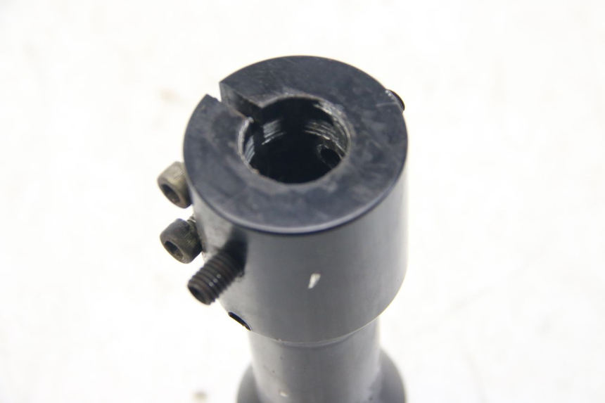 photo de HANDLEBAR STEM PGO BIG MAX 50 (2001 - 2009) - Component detail