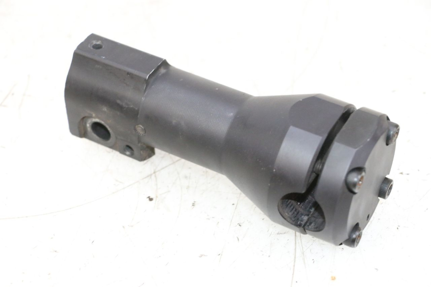 photo de HANDLEBAR STEM MBK BOOSTER SPIRIT NAKED 50 (2004 - 2017) - Fixing points details