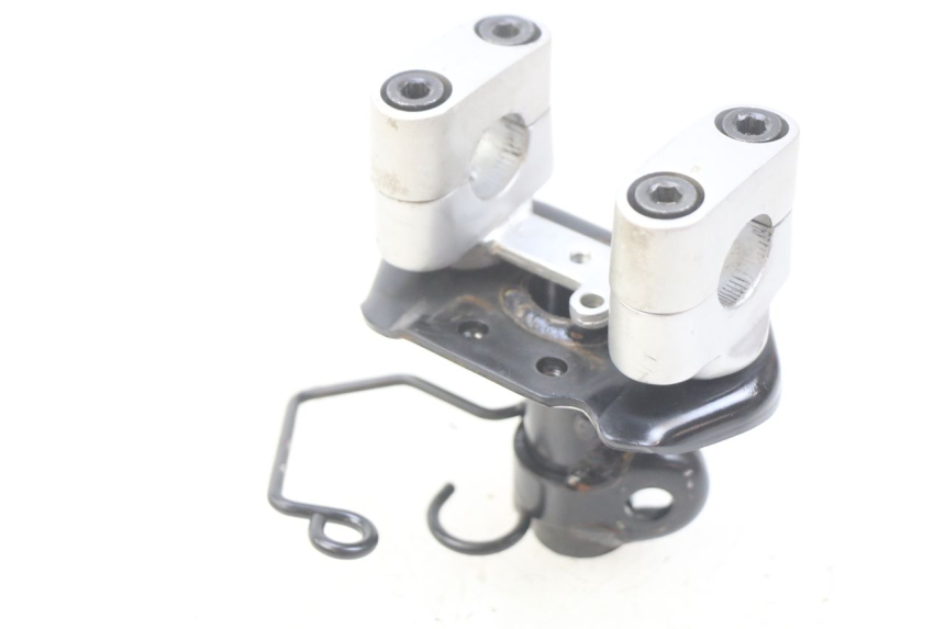 photo de HANDLEBAR RISER YAMAHA BW'S BWS 125 (2010 - 2013) - Component detail