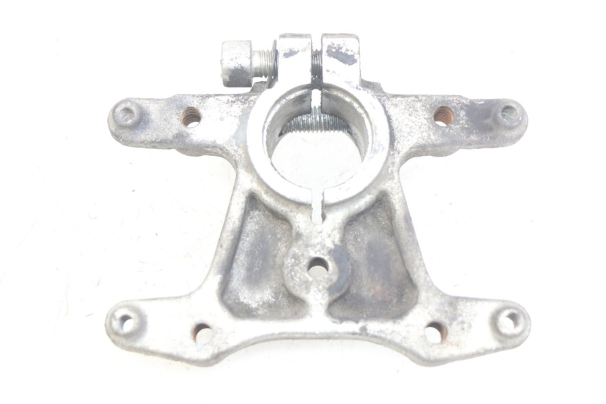 photo de HANDLEBAR RISER GILERA GP 800 (2007 - 2013) - Component detail