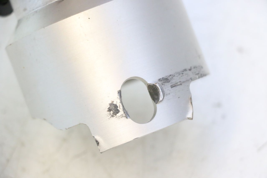 photo de HANDLEBAR STEM PEUGEOT STREETZONE NAKED 2T 50 (2014 - 2018) - Component detail