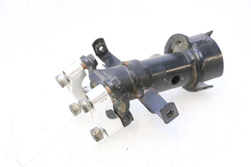 photo de HANDLEBAR STEM PEUGEOT TREKKER 50 (1995 - 2004) - Surface and material condition