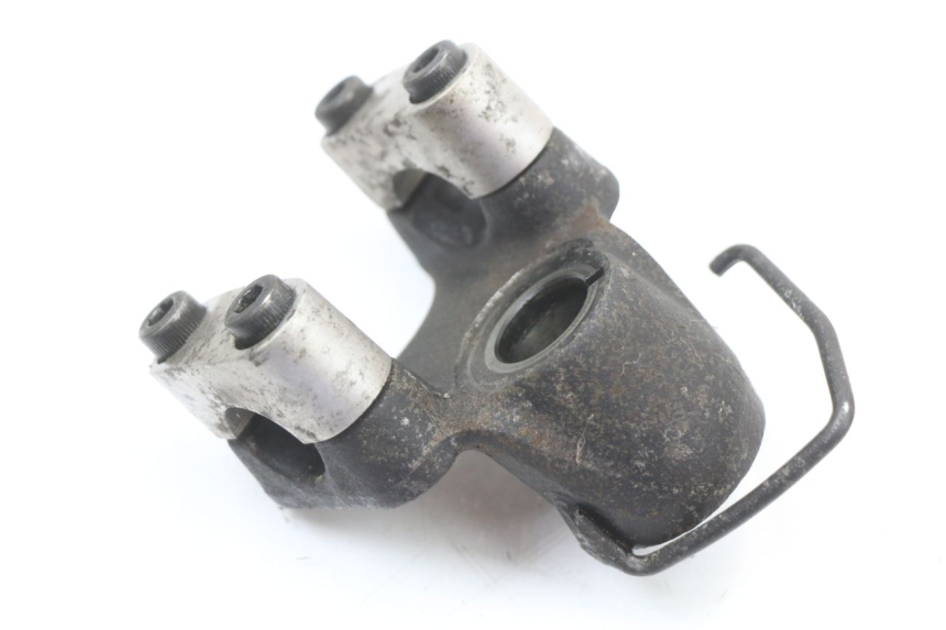 photo de HANDLEBAR RISER YAMAHA X-MAX XMAX 125 (2010 - 2013) - Component detail