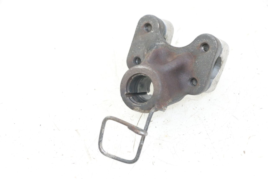 photo de HANDLEBAR RISER YAMAHA X-MAX XMAX 250 (2006 - 2009) - Component detail