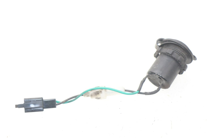 photo de CIGAR LIGHTER SOCKET KYMCO AGILITY CITY 2T 50 (2008 - 2016) - Zoom on usage condition