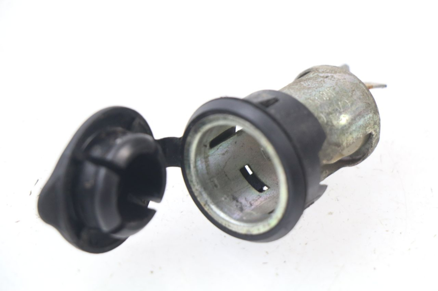 photo de CIGAR LIGHTER SOCKET APRILIA ATLANTIC 125 (2003 - 2009) - Main view