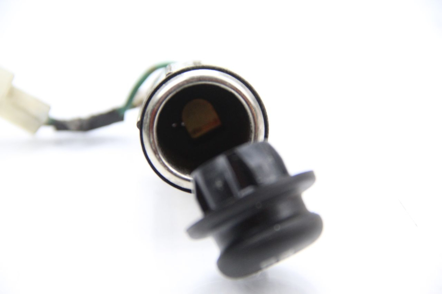 photo de CIGAR LIGHTER SOCKET HONDA FES PANTHEON 125 (2003 - 2007) - Component detail