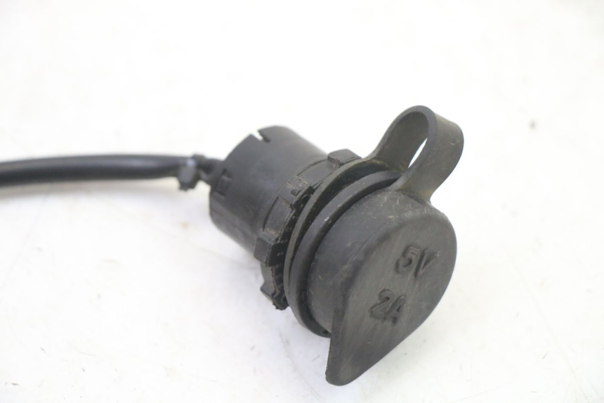 photo de CIGARETTE LIGHTER SOCKET SYM FIDDLE 3 III 125 (2014 - 2020) - Component detail