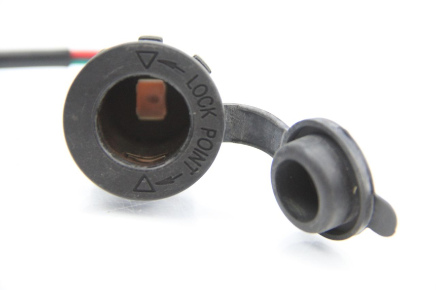 photo de CIGAR LIGHTER SOCKET SYM GTS EFI ABS 125 (2012 - 2016) - Technical close-up