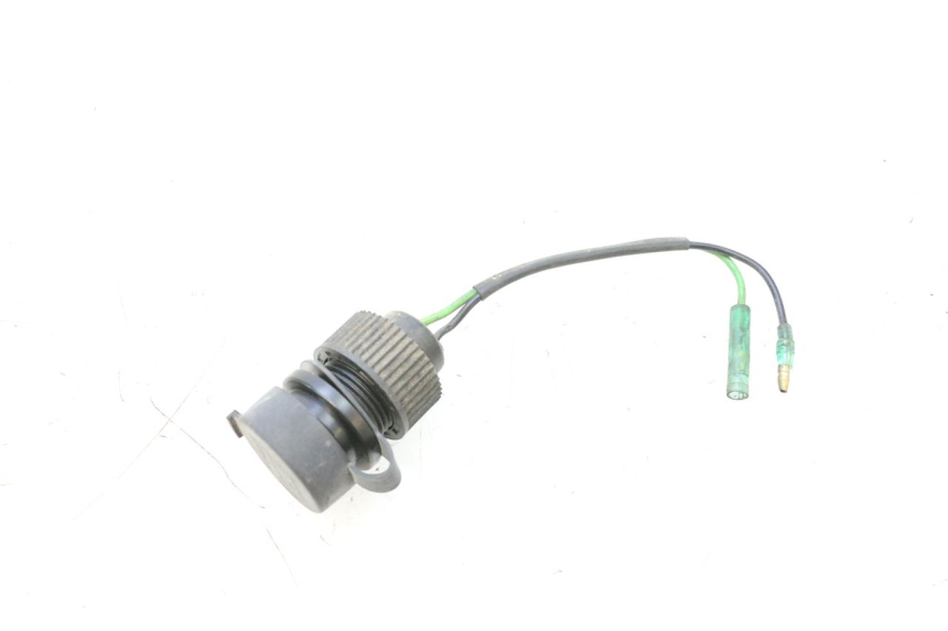 photo de CIGAR LIGHTER SOCKET SYM GTS EVO 125 (2009 - 2013) - Alternative perspective