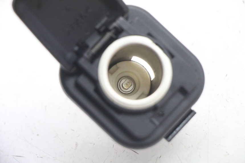 photo de CIGAR LIGHTER SOCKET HONDA SH i 300 (2015 - 2020) - Alternative perspective