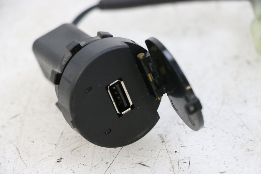 photo de CIGAR LIGHTER SOCKET SYM JOYMAX 125 (2010 - 2017) - Product overview