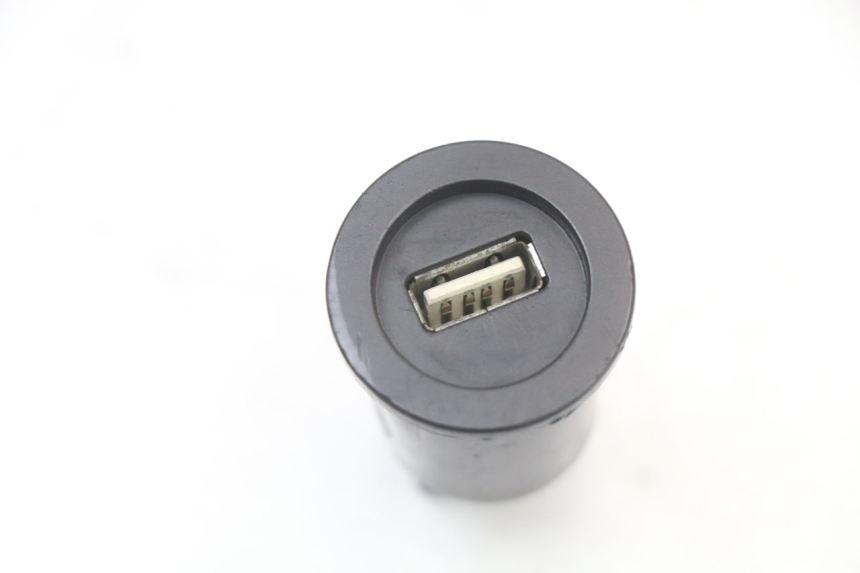 photo de CIGAR LIGHTER SOCKET PEUGEOT KISBEE 2T 50 (2018 - 2022) - Component detail