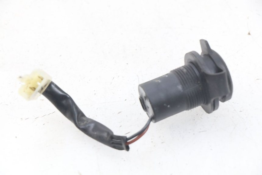 photo de CIGAR LIGHTER SOCKET MBK MW TRYPTIK 125 (2017 - 2022) - Alternative perspective