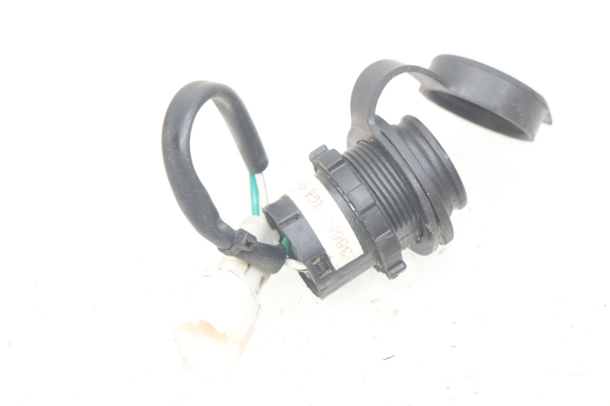 photo de CIGARETTE LIGHTER SOCKET SYM ORBIT III 3 4T 50 (2018 - 2021) - Alternative perspective