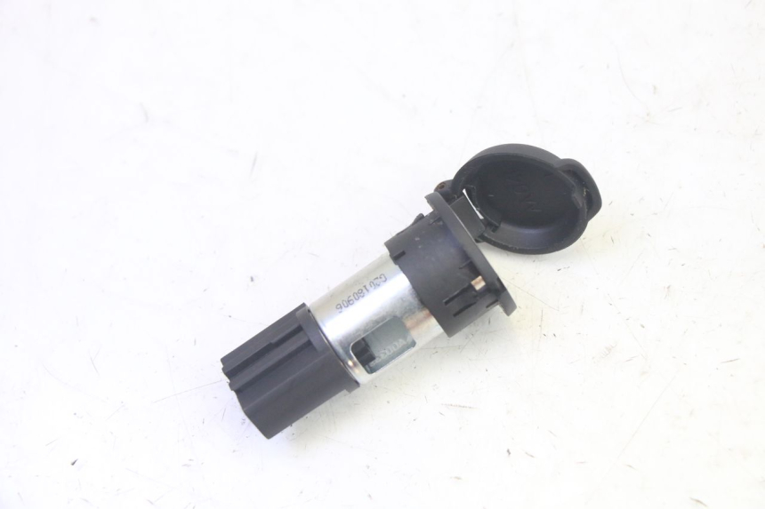 photo de CIGAR LIGHTER SOCKET LIGIER PULSE 3 1 (2014 - 2020) - Main view