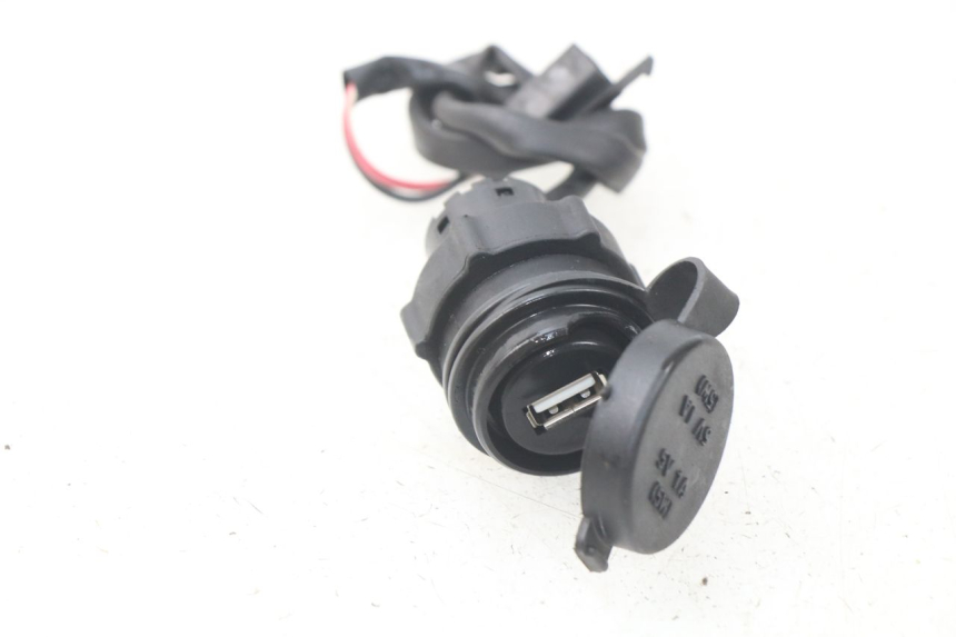 photo de CIGARETTE LIGHTER SOCKET RIDE RACE 2T 50 (2012 - 2017) - Zoom on usage condition