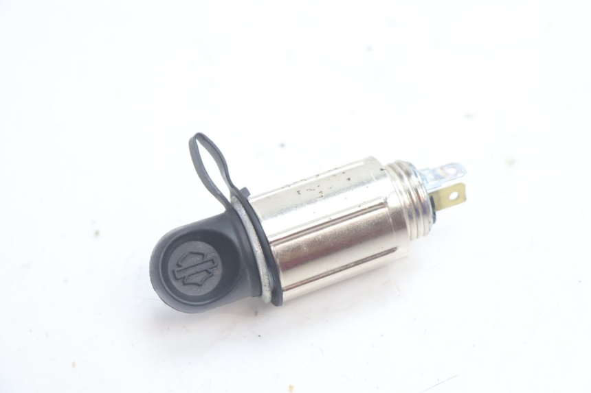photo de CIGAR LIGHTER SOCKET HARLEY DAVIDSON ROAD GLIDE FLTRXSE 1920 (2018 - 2022) - Component detail