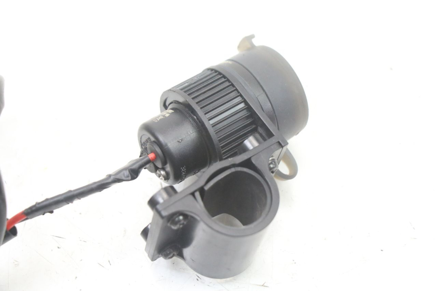 photo de CIGAR LIGHTER SOCKET ROYAL ENFIELD HYMALAYAN 410 (2016 - 2023) - Product overview