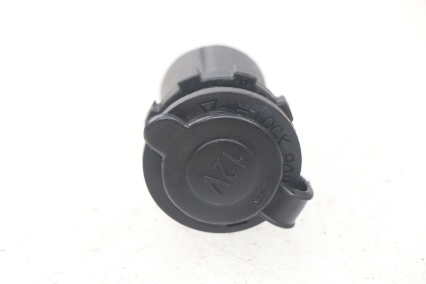 photo de CIGAR LIGHTER SOCKET DAELIM S4 50 (2010 - 2015) - Zoom on usage condition