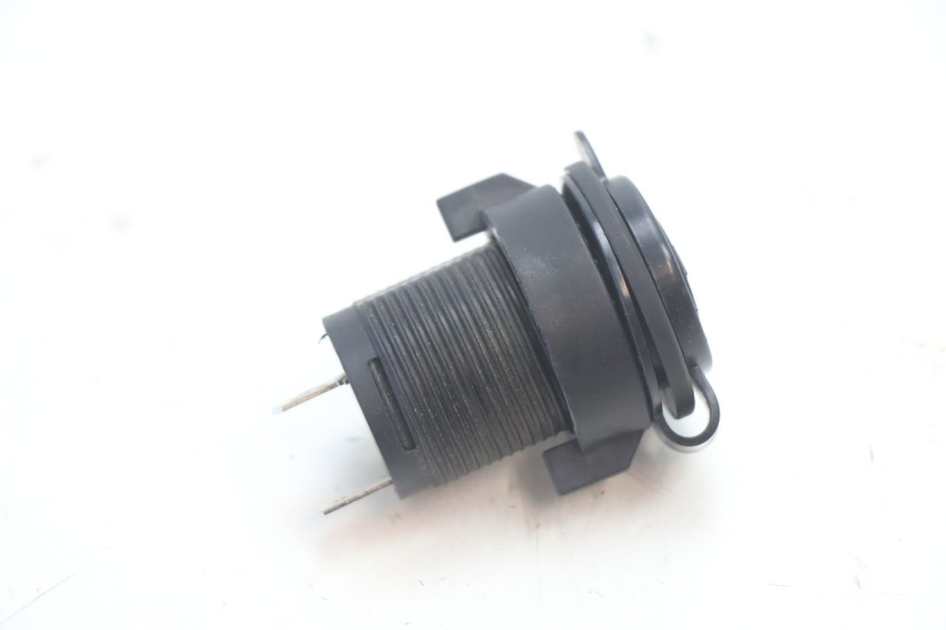 photo de CIGAR LIGHTER SOCKET CAN-AM SPYDER RS 1000 (2008 - 2012) - Main view