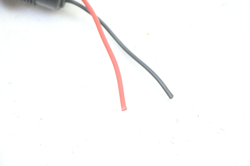 photo de CIGAR LIGHTER SOCKET HONDA ST PAN EUROPEAN 1300 (2002 - 2013) - Technical close-up