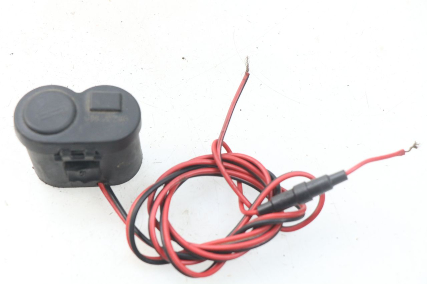photo de CIGAR LIGHTER SOCKET GILERA STALKER 50 (2004 - 2014) - Zoom on usage condition